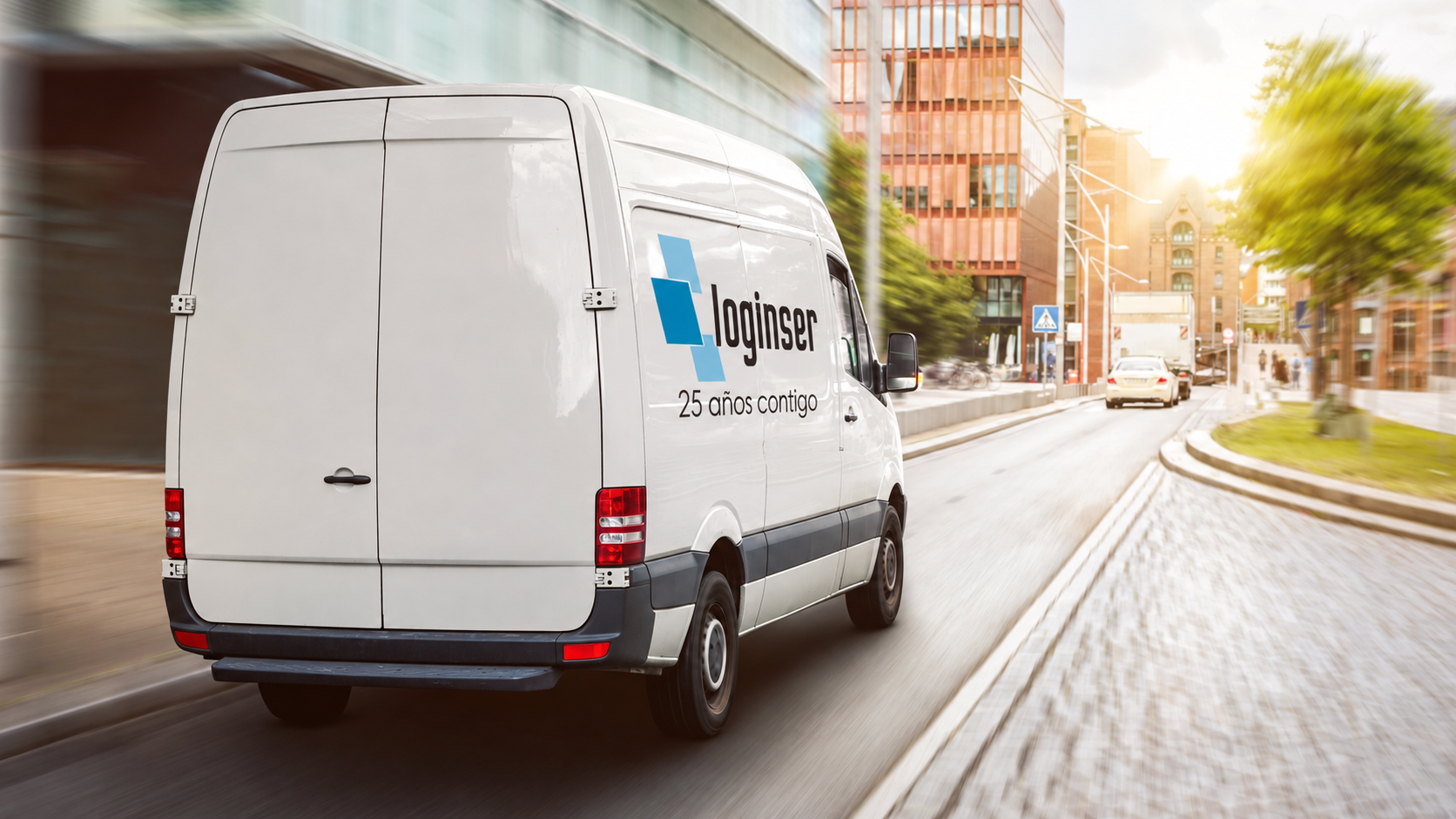 van haciendo entregas por la ciudad de madrid
